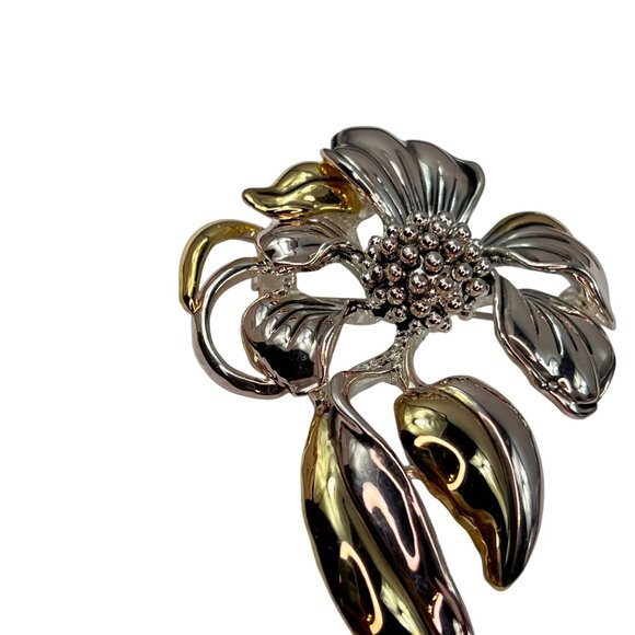 BEST Brand Dogwood Flower Brooch Pin Pendant Silver and Gold Tone - Picture 3 of 10